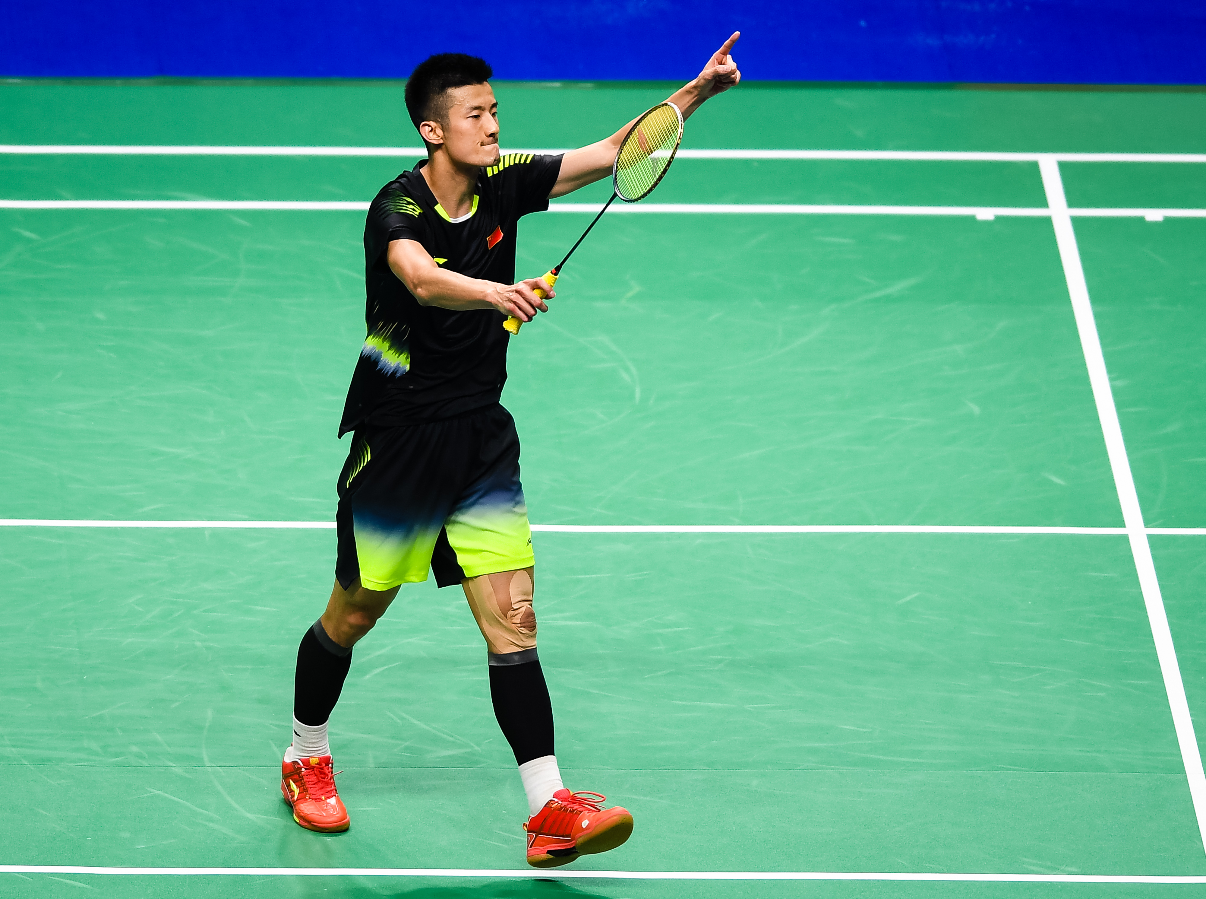 法国羽毛球队轻取马来西亚羽毛球队，谌龙关键制胜的简单介绍