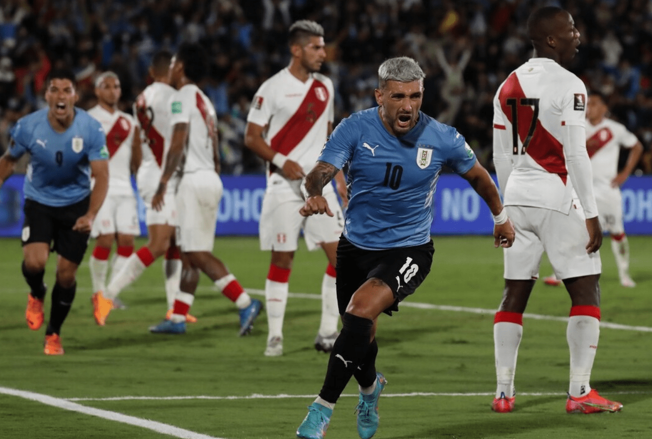 开云体育下载-秘鲁翻盘塞内加尔，苏亚雷斯高光表现