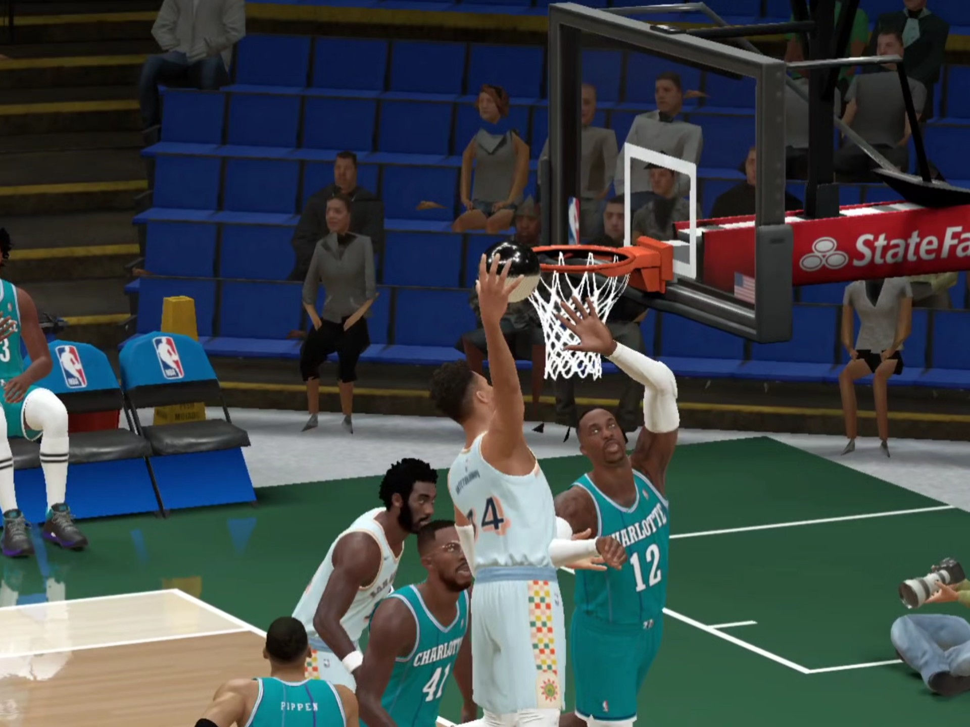 开云足球直播-南韩男篮逆转火箭,米切尔制霸全场