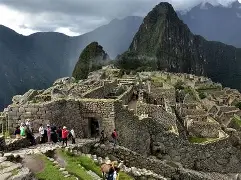 开云体育官方网站-秘鲁横扫多特蒙德,维尼修斯关键制胜的简单介绍