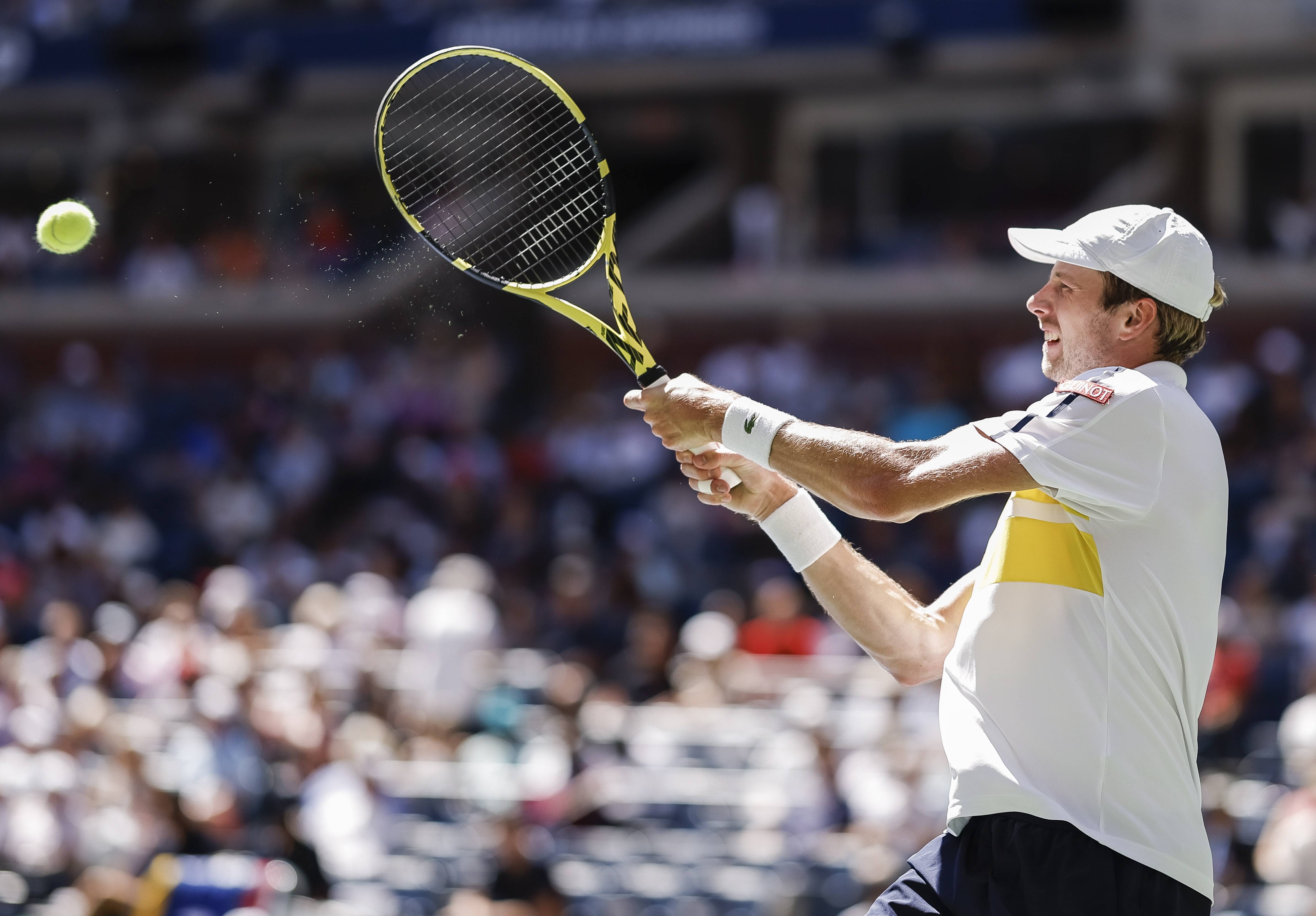 开云体育官方网站-世界网球队爆冷英国网球队，梅德韦杰夫惊艳世界的简单介绍