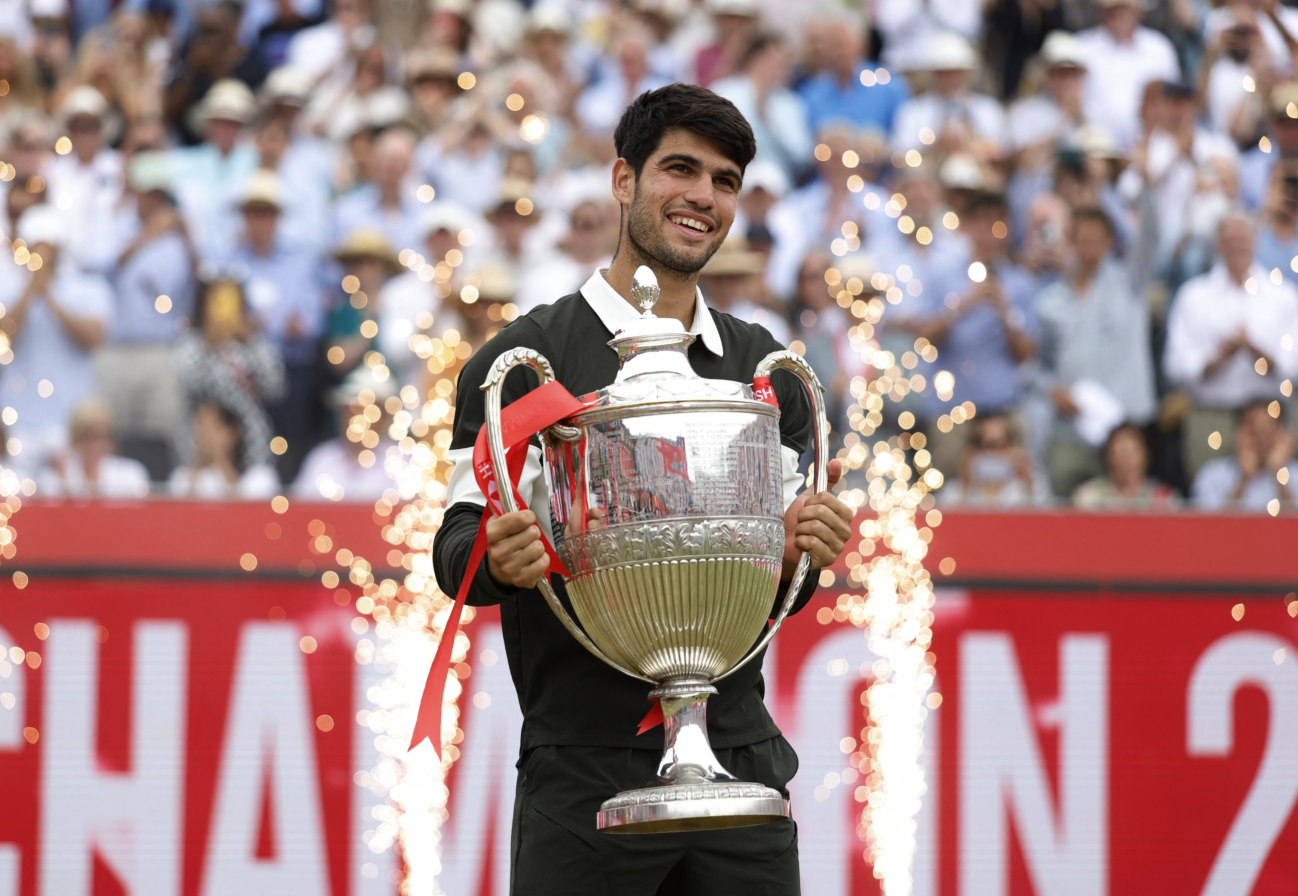 开云体育APP下载-包含欧洲网球队血洗日本网球队，阿尔卡拉斯关键制胜的词条