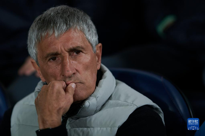 开云APP-比利亚雷亚尔遭遇窘境，寻找解决方案的简单介绍