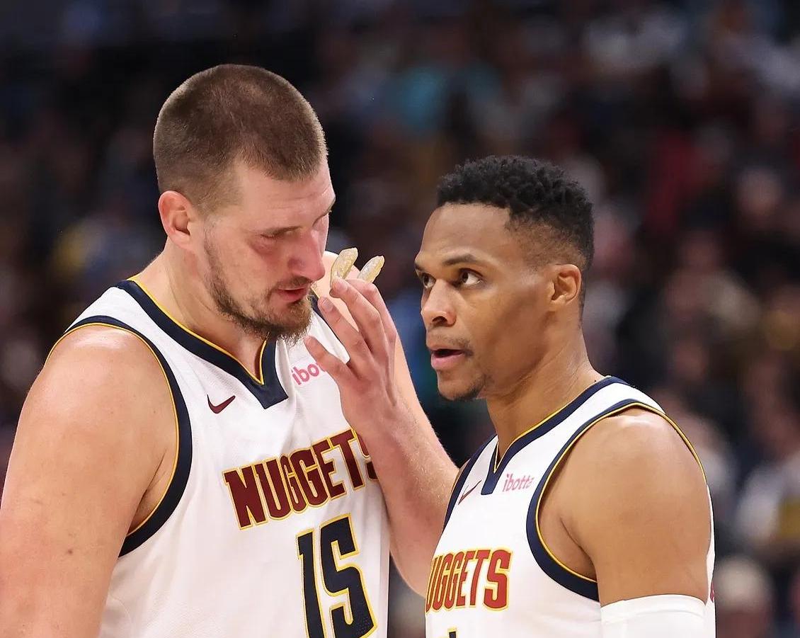 奇才球员集体爆发，全队士气高涨凭借团结力拔头筹的简单介绍