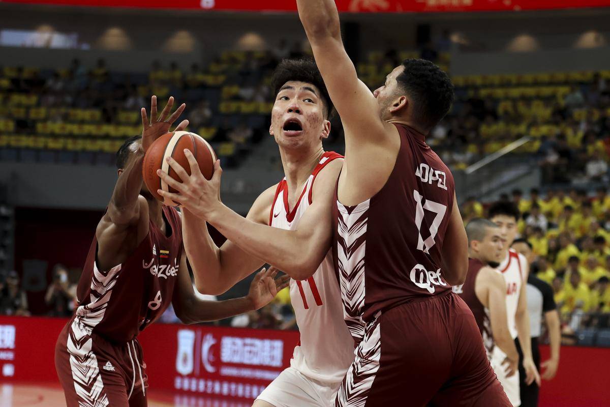 抢眼表现!球员技压群芳独步的简单介绍 抢眼表现!球员技压群芳独步的简单介绍