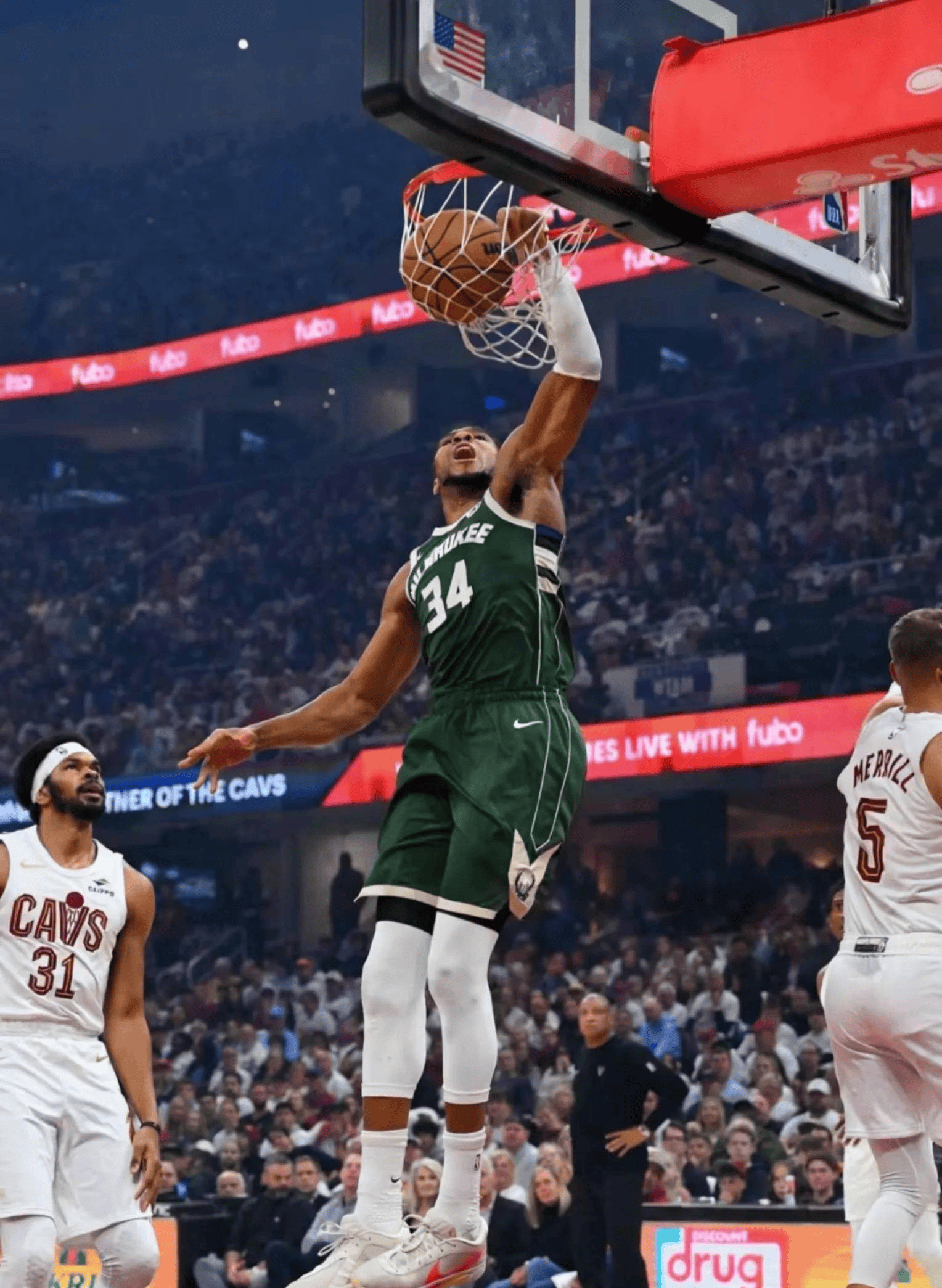 开云APP-震撼之战：篮板再度对战篮网，胜者将荣耀无限成为真英雄！