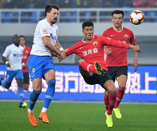 开云体育中国-包含河南建业客场逼平，积分榜上位置依旧的词条