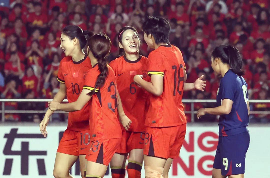 开云体育直播-世界女足赛事，中国队凭借强大实力夺得冠军的简单介绍