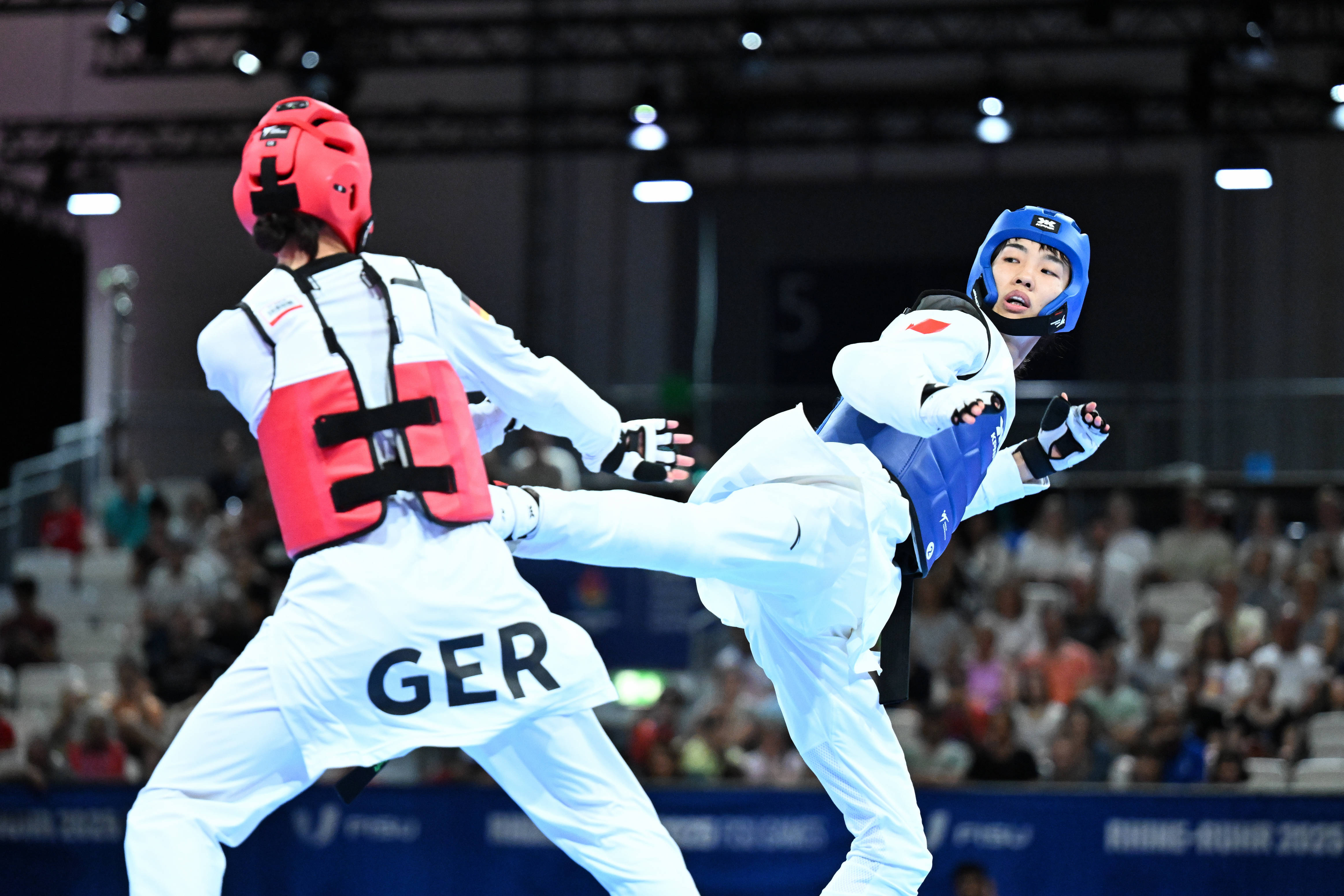 跆拳道选手技压群雄，中国队战胜对手夺冠的简单介绍