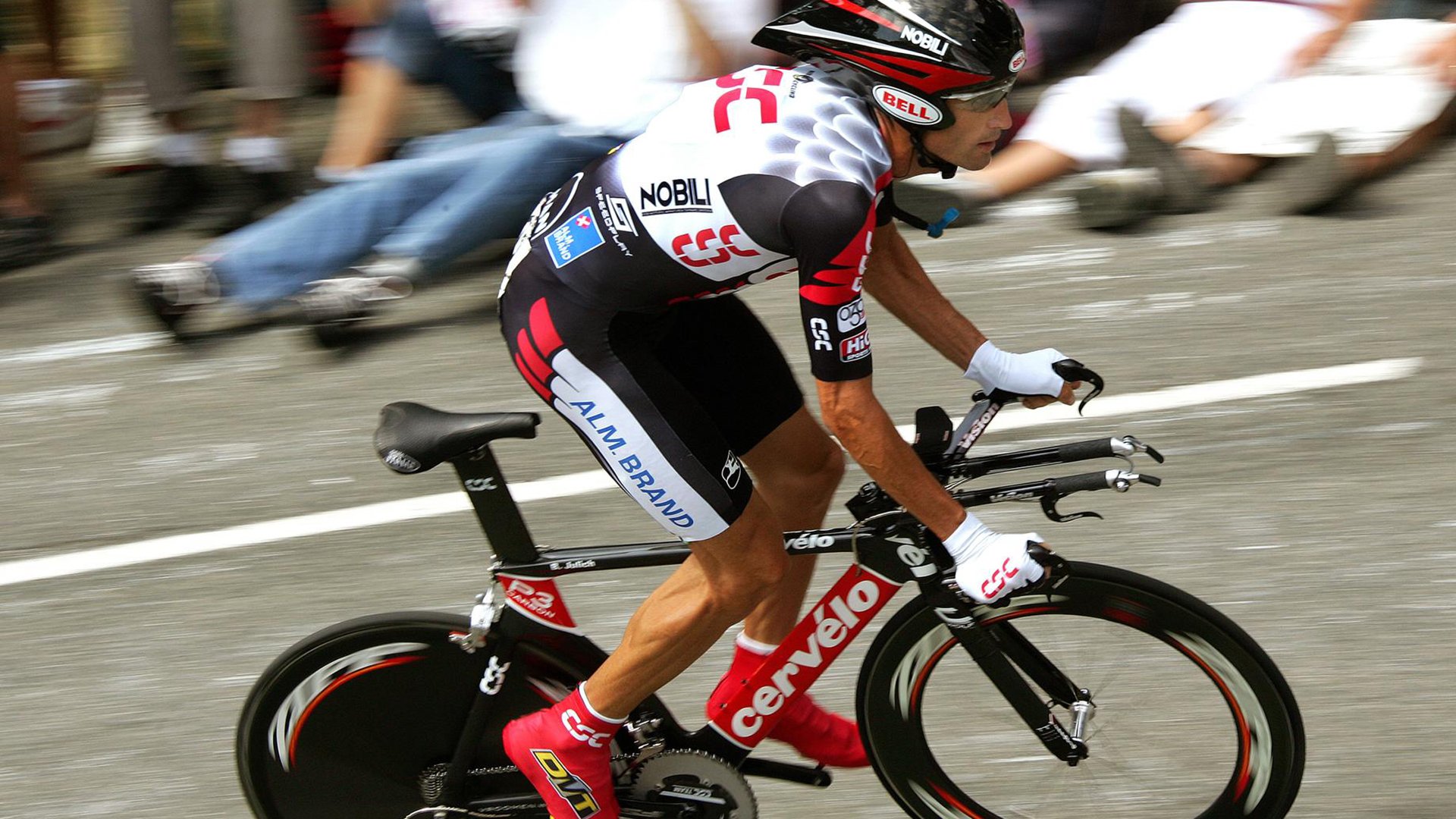 伊萨克时间，当北欧冷锋在都灵加时赛雕刻永恒