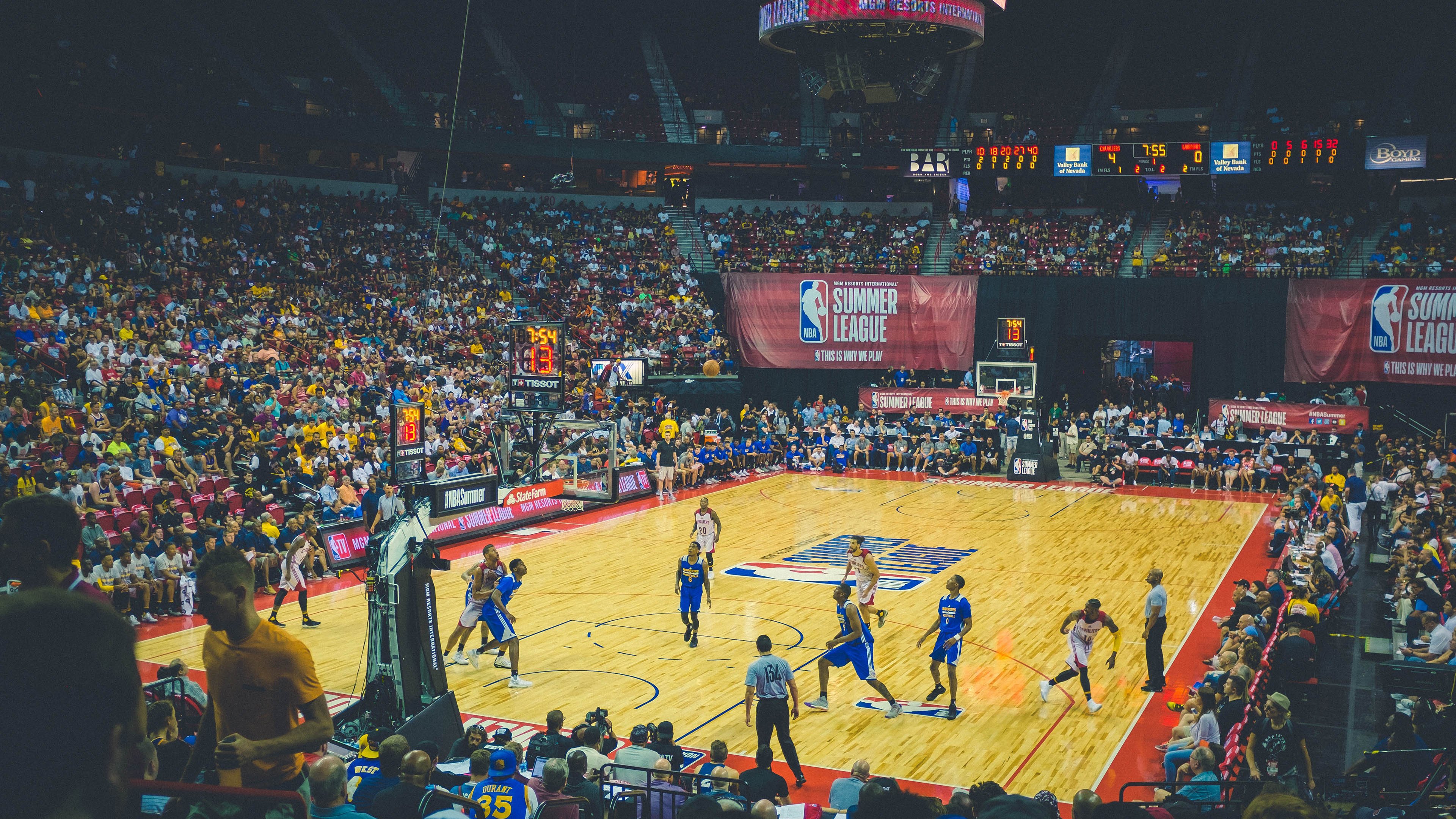 跨界传奇，维尼修斯NBA总决赛接管比赛，国际米兰卡塔尔生死战逆袭